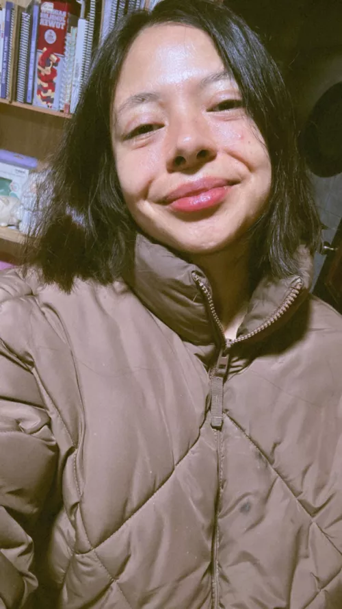 my lips with strawberry flavor. 💋🍓