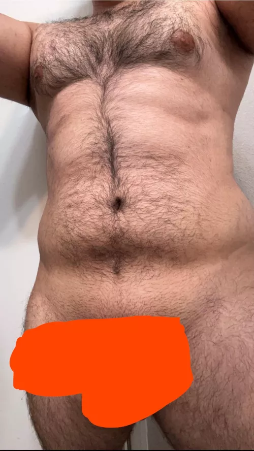 25 [M4MF/F] Latino male looking for a couple or female to join me I’m clean DDF and can host DM 