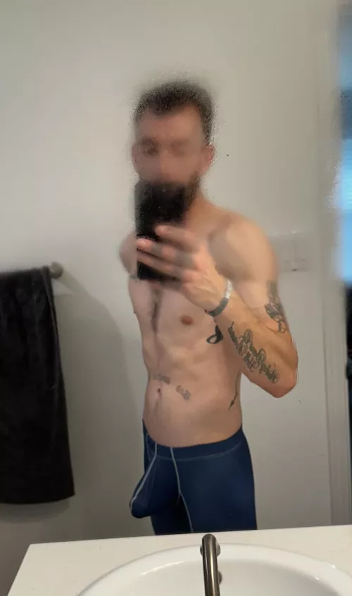 33[M4F] Married and lookin for a discreet FWB