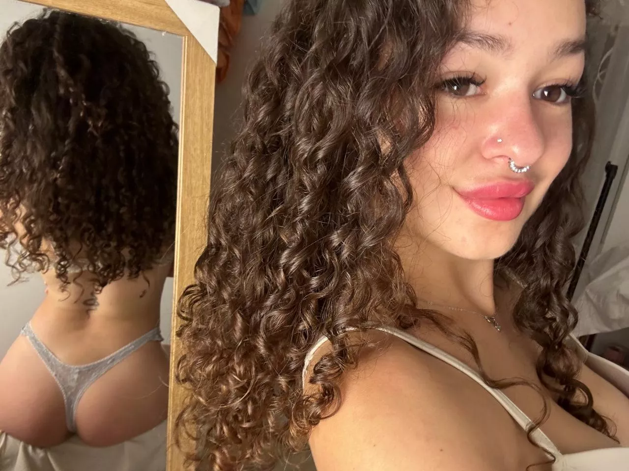 Just a Happy 18yo college freshman that loves showing her ASSets