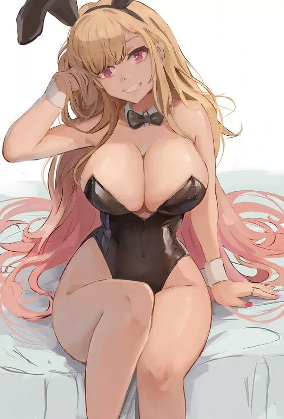 Marin Kitagawa Bunny (Dress up darling)