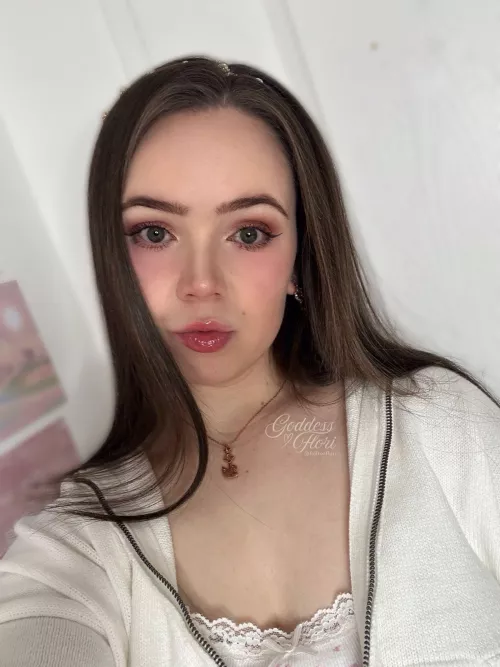 With every send, you further reinforce your place beneath me 😇🤍✨