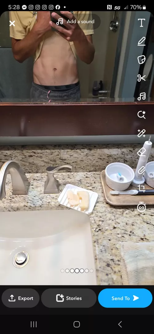 28 [m4mf] skinny 9 inch cock bi from nashua nh, looking for a new couple to play with.. love older couples and 