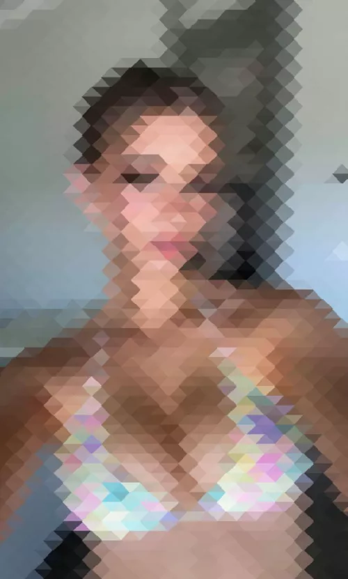 A treat for Monday 🤭