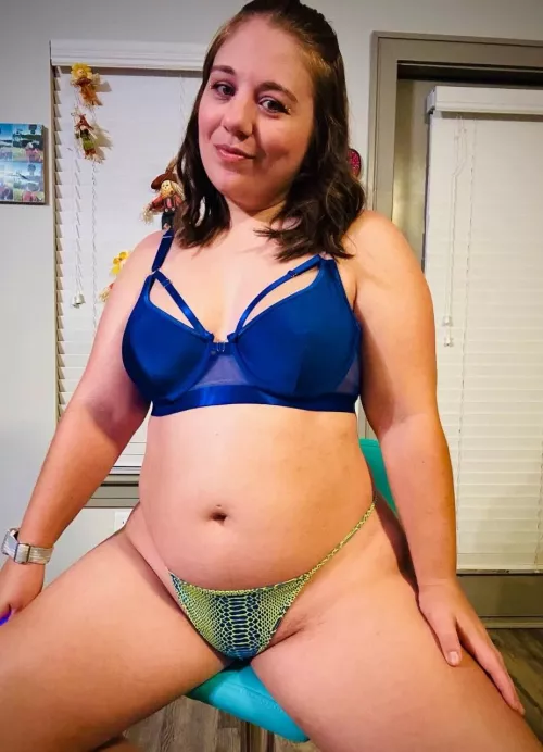 Can I be your fuck doll?