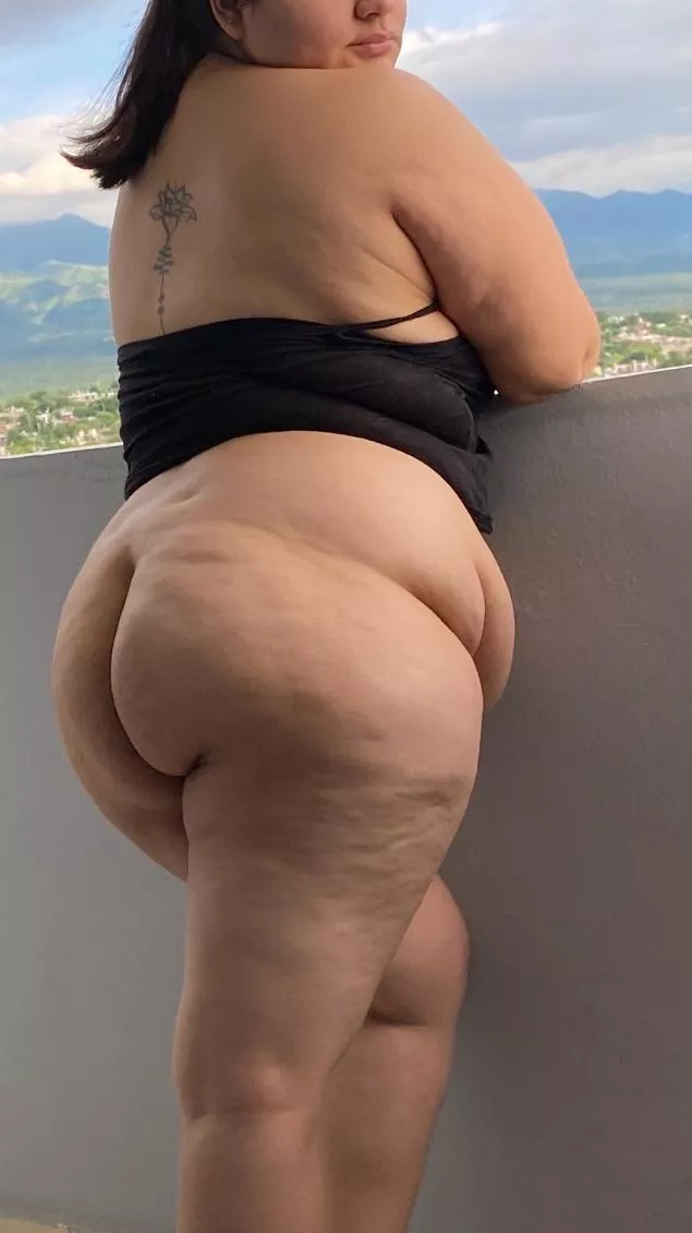 Hi🙋🏻‍♀️ I am new to this hips community