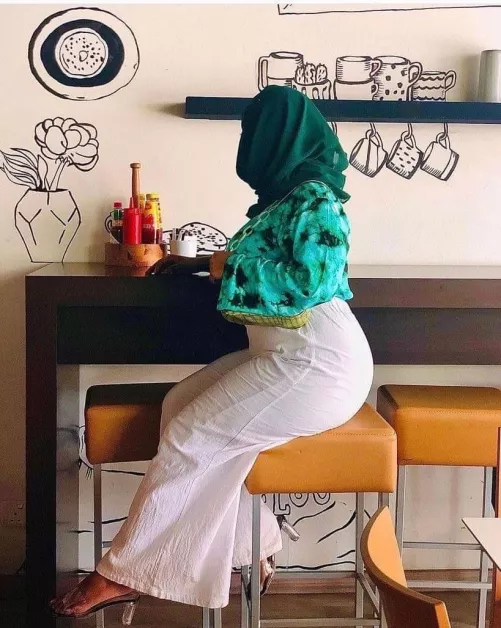Thick hijabi here. 🧕🏼
