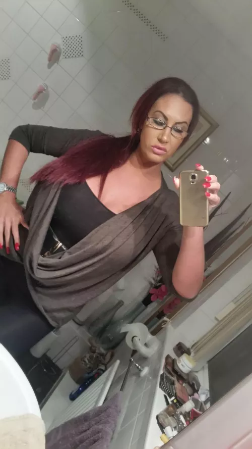 Is she a wife material? Let’s discuss 