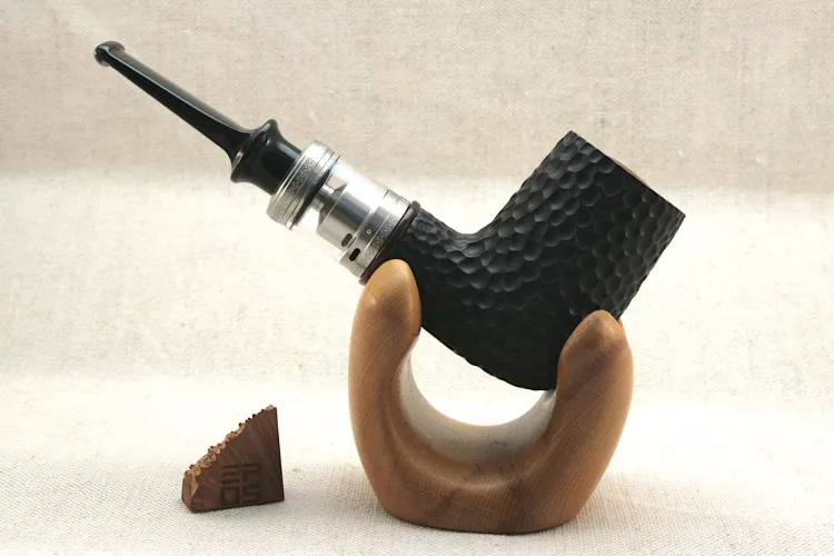 Handmade e-pipe in straight billiard style. 