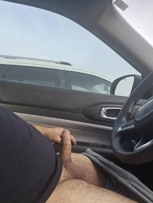 Somebody come get me compcompletely hard & suck me off in the Walmart parking lot please 🫦 99th Ave & camelback 