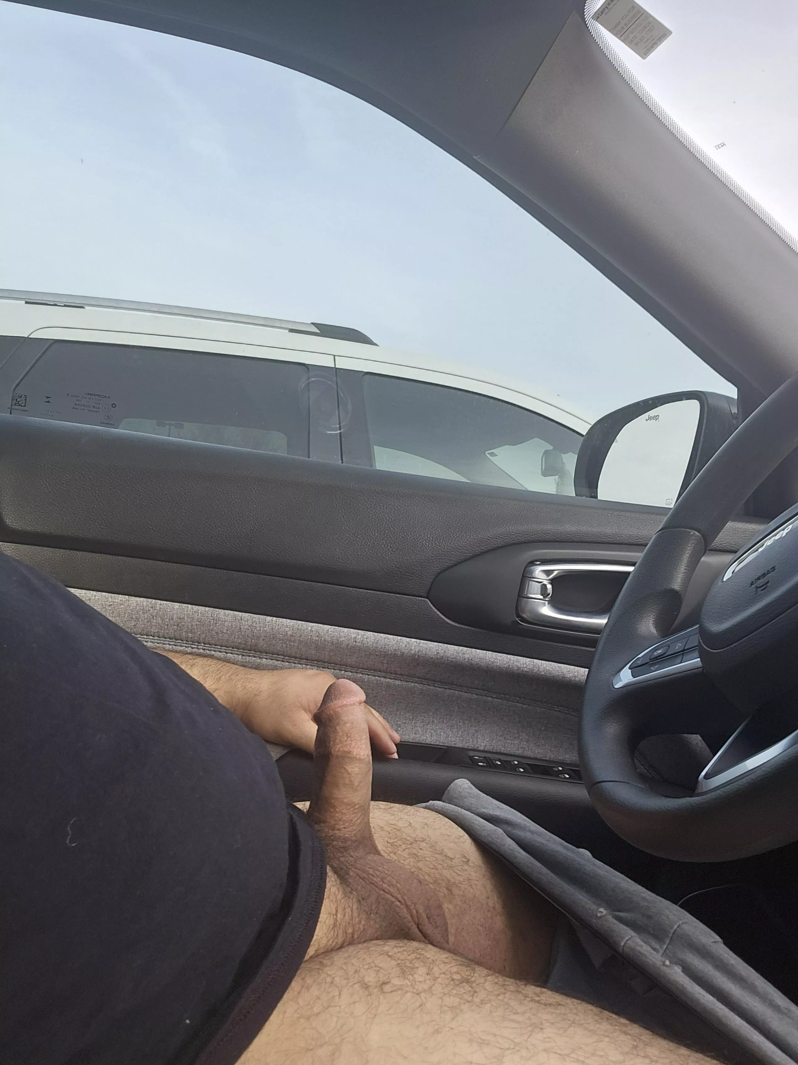 Somebody come get me compcompletely hard & suck me off in the Walmart parking lot please 🫦 99th Ave & camelback 