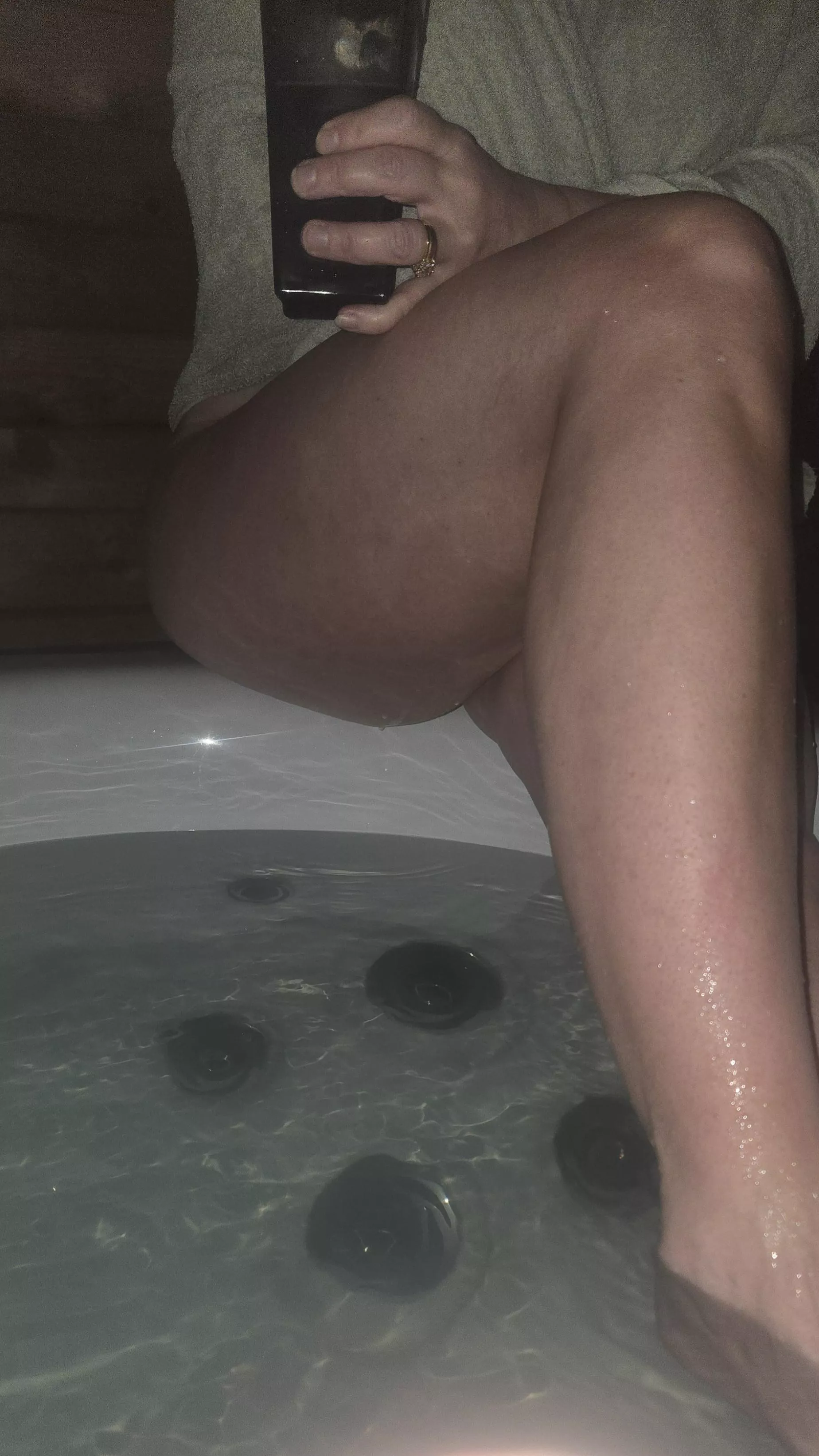 Who likes legs and hot tubs?