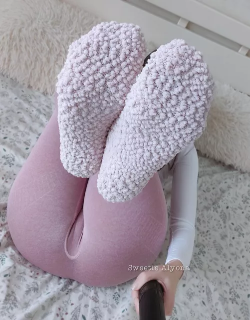 Cum on my pom poms socks, be a good boy 