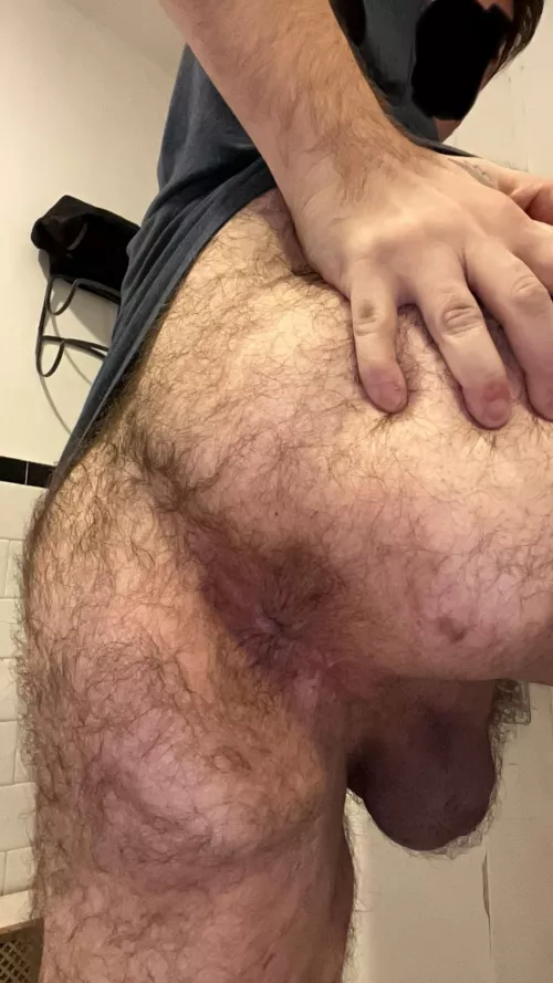 Hairy hole! What you think? 