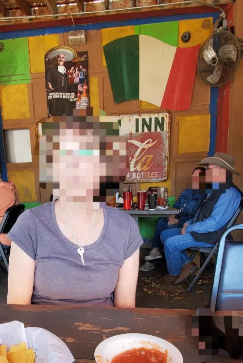 I never thought my online stuff would walk up to me in life, but there I was waiting in line at a Mexican place when a guy behind us says... I know you! I didn't recognize him and asked, you do? 