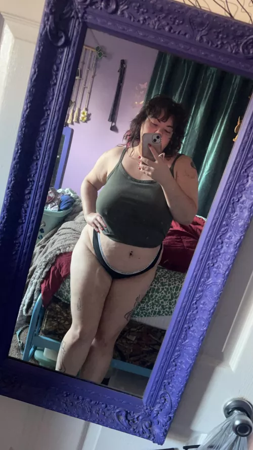 I wanna smoke you out while you eat me out!!