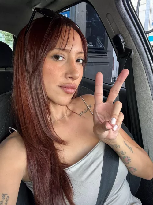 My hair is very shiny and healthy, you can run your fingers along it and feel the softness 