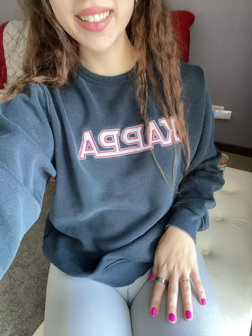 Which lips set are you kissing first?