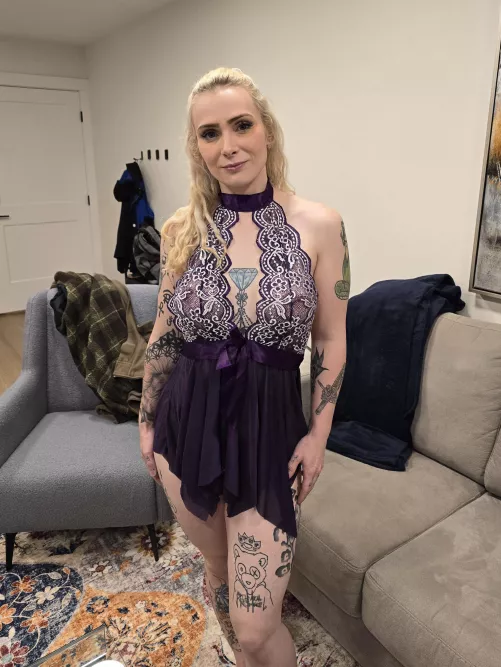 You can see my nips through this