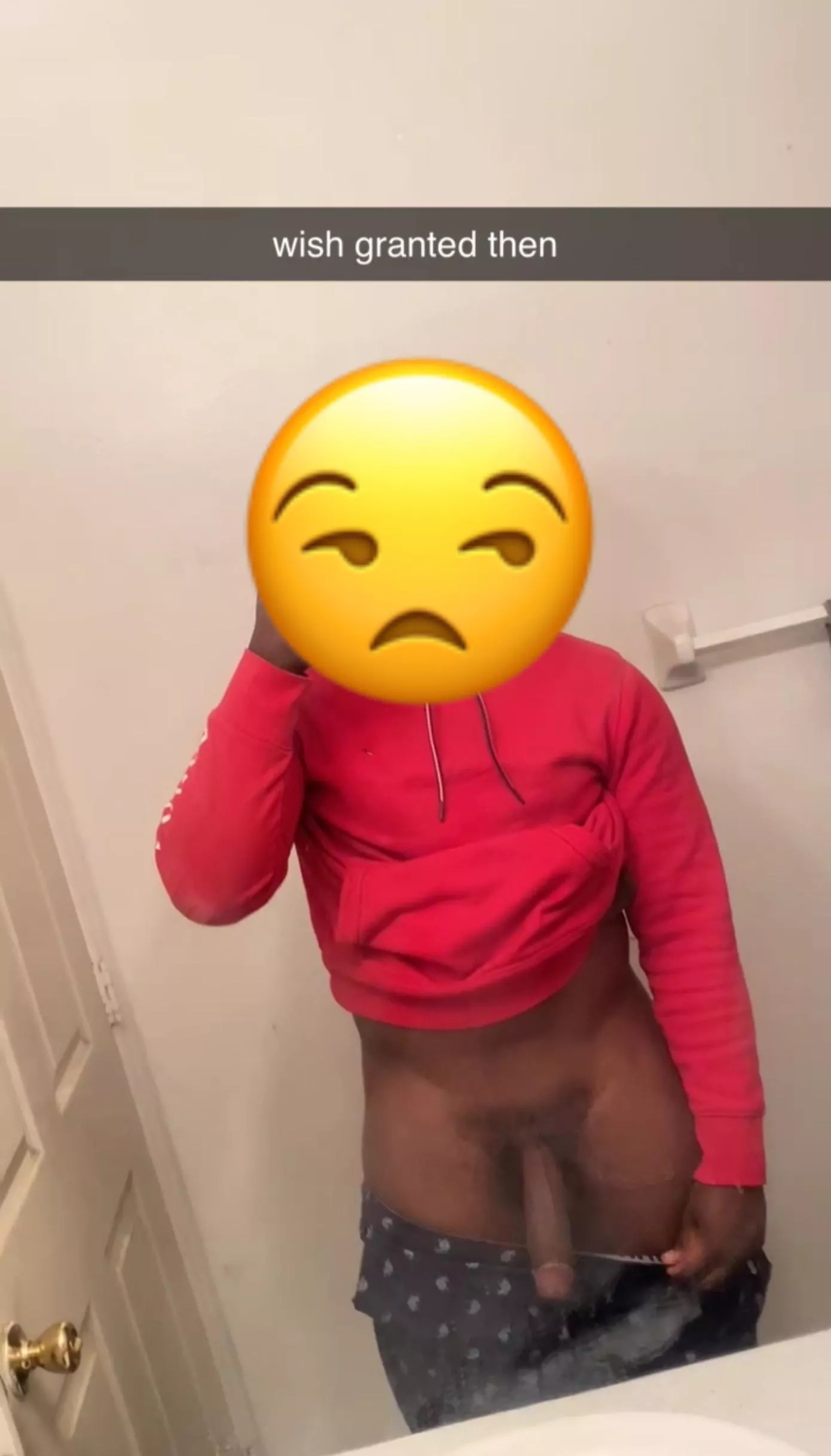 you want my dick to stretch you? 👻jaydnhung m21     need more hung or bubble butt friends 😩