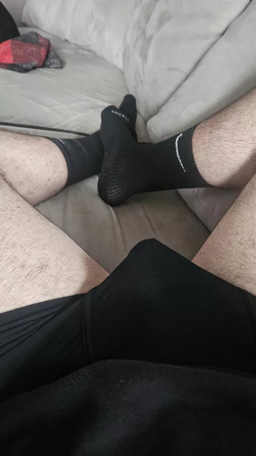 Wanna come over and hang in socks and unds bro?