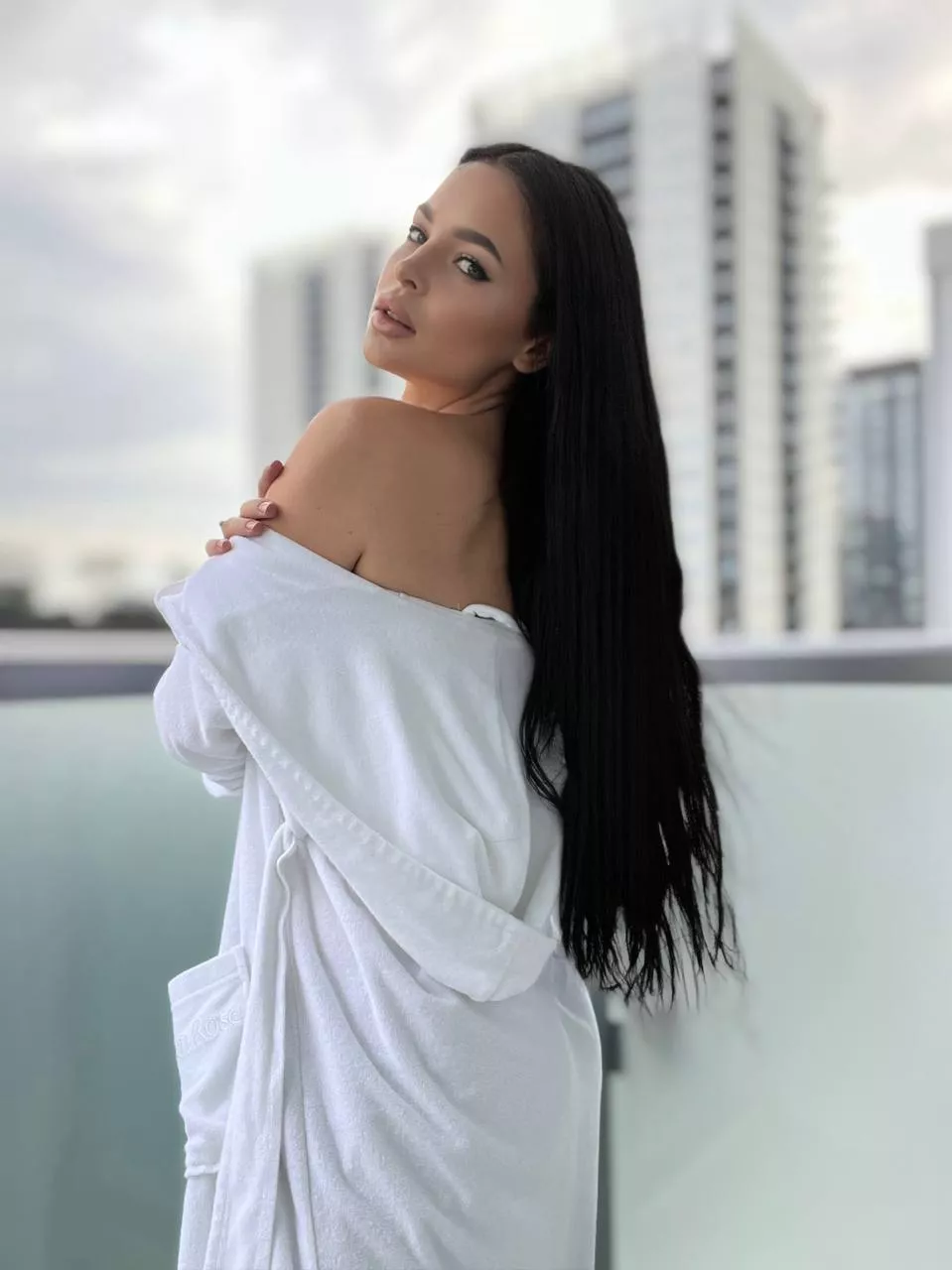 can you pull my hair for me