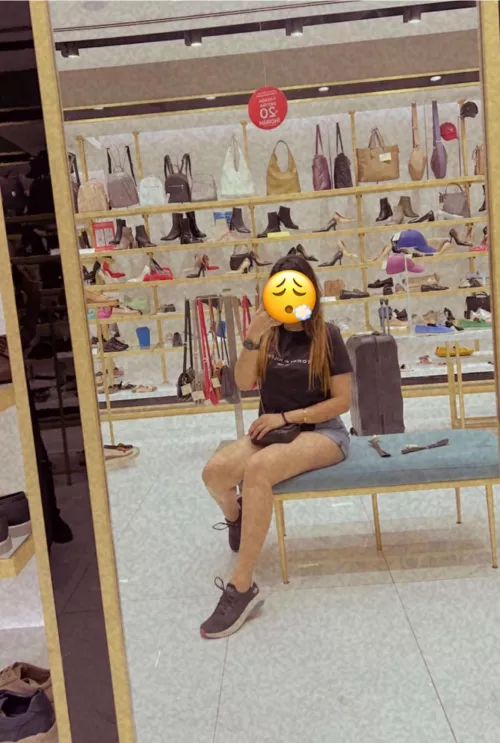 F26 Hotwife! What shall you do to me? 