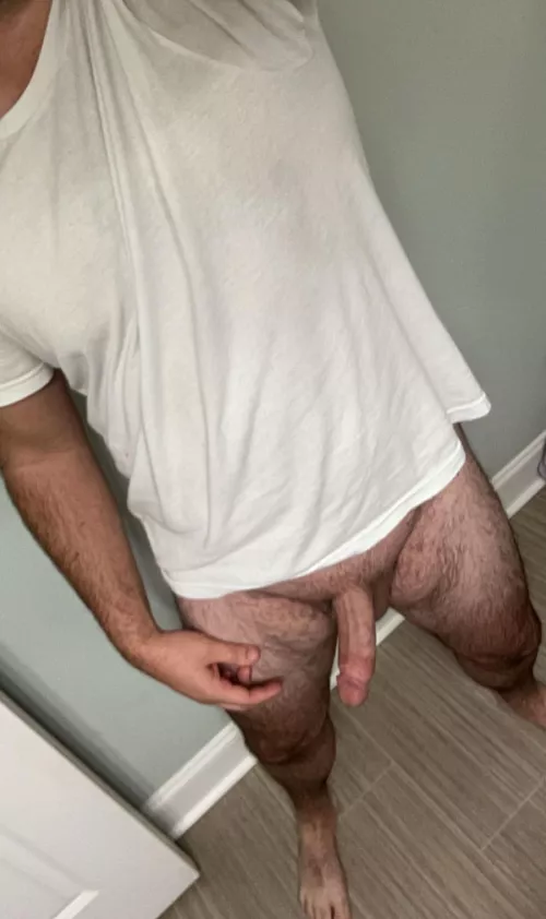 Looking for regular bud. HMU