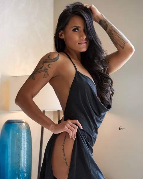 This mane needs to be grabbed