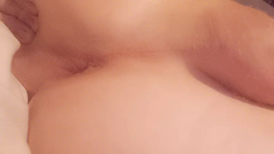 What would you do if you got a femboy for Christmas 😖