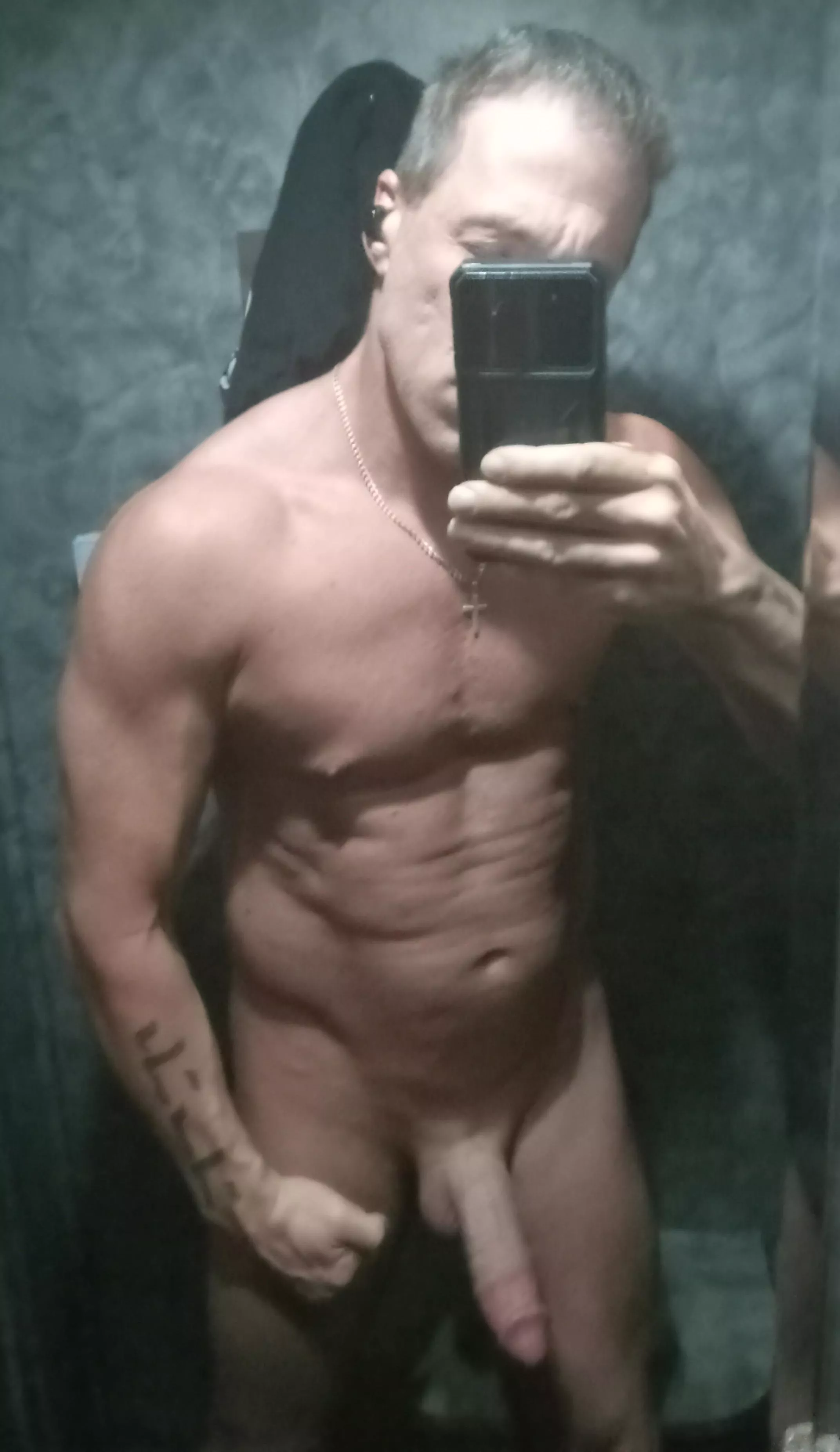 [46], 6', 186.1 lbs. Cutting. Lost 1.1 lbs this week. Abs incoming. 