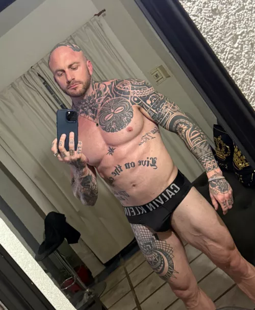 Who's gonna be my bottom