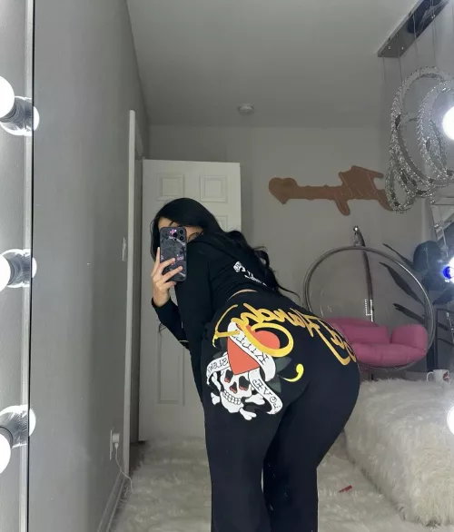 Who want my little pussy 