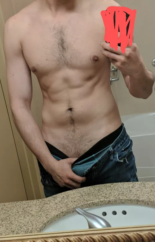 Will be in Phoenix Dec 18 (22M)