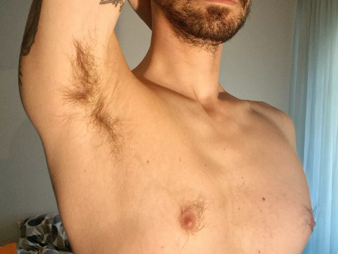 Wish I was hairier 👻