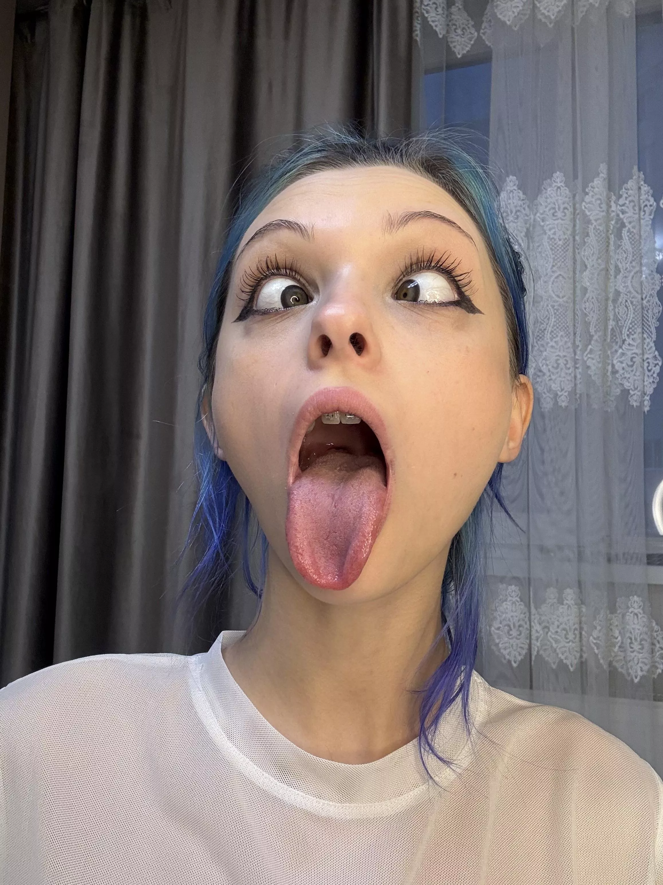 does my ahegao deserve your cum
