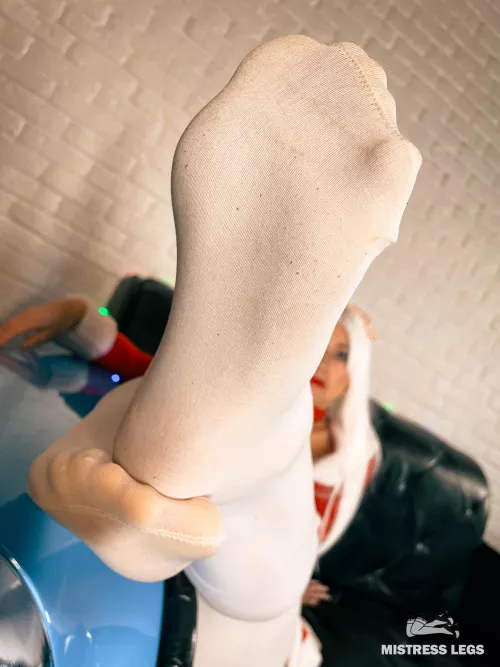 My lovely toes in white stockings smell so good