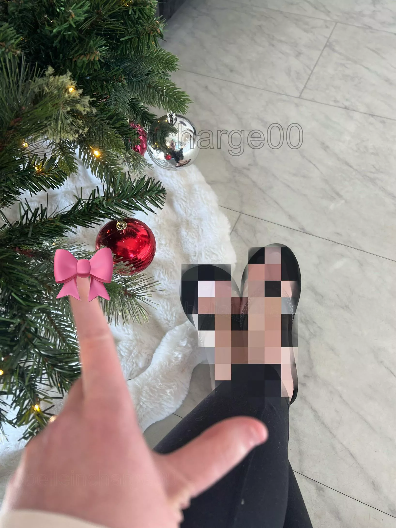 You will send whatever amount I say to see my feet. 👑