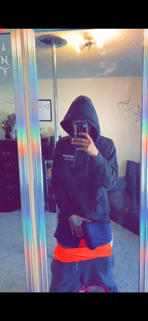 Anchorage area anyone ??👀👀 PM