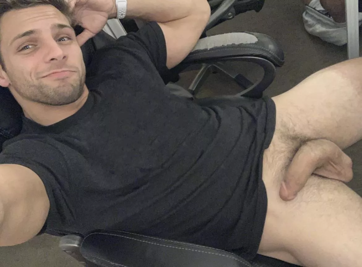 (27) hello there😉