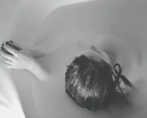 pool feels in the tub