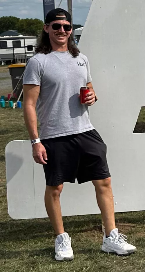 35 [M4F] Virgin Voyages JAN 31-FEB 5 Valiant Lady