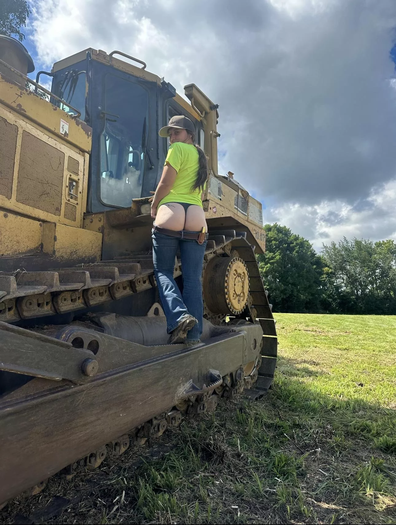 fun on the dozer🤗