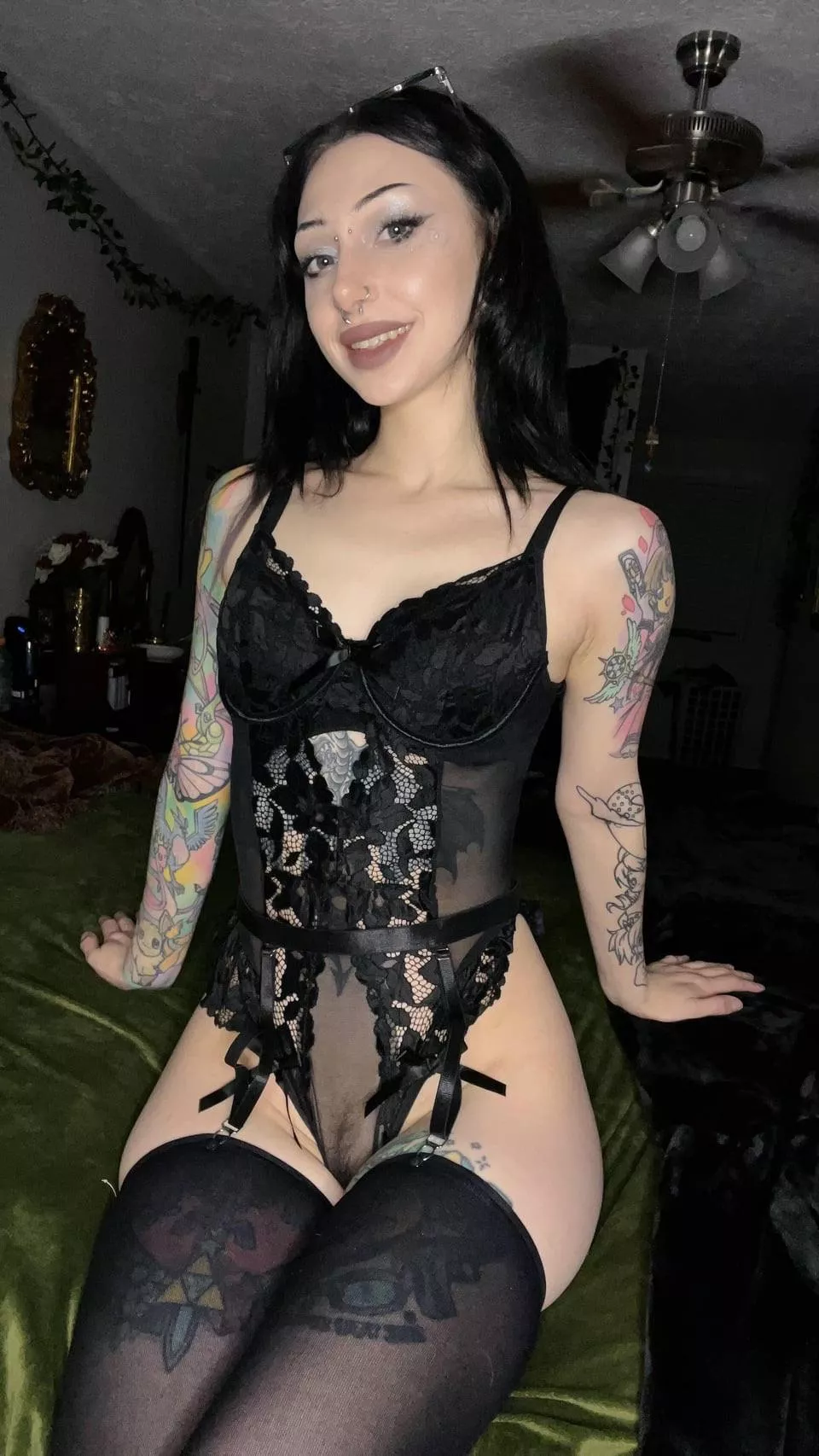 Good morning, come strip me 