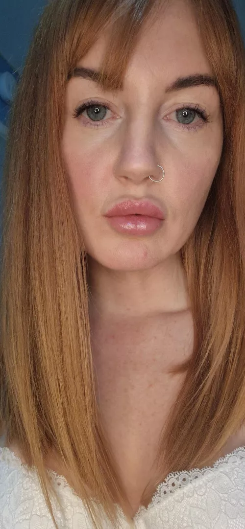 Have I got come to bed eyes [IRTR]