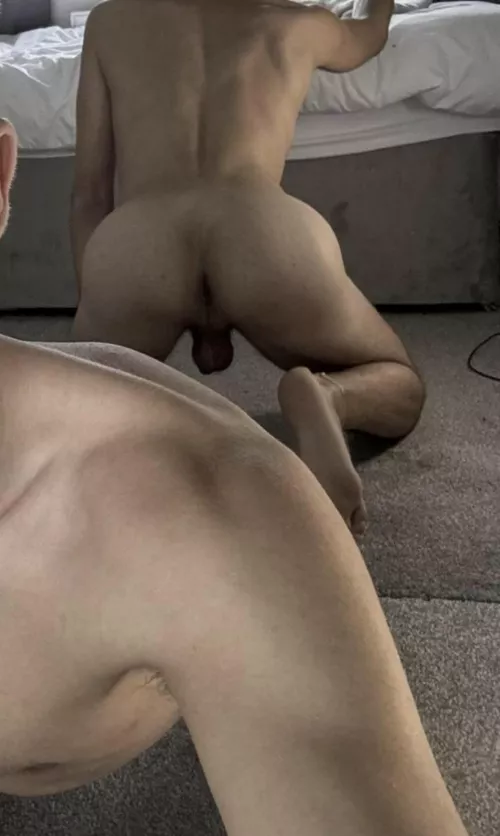 sneaking around town giving ivy league college boys stress relief