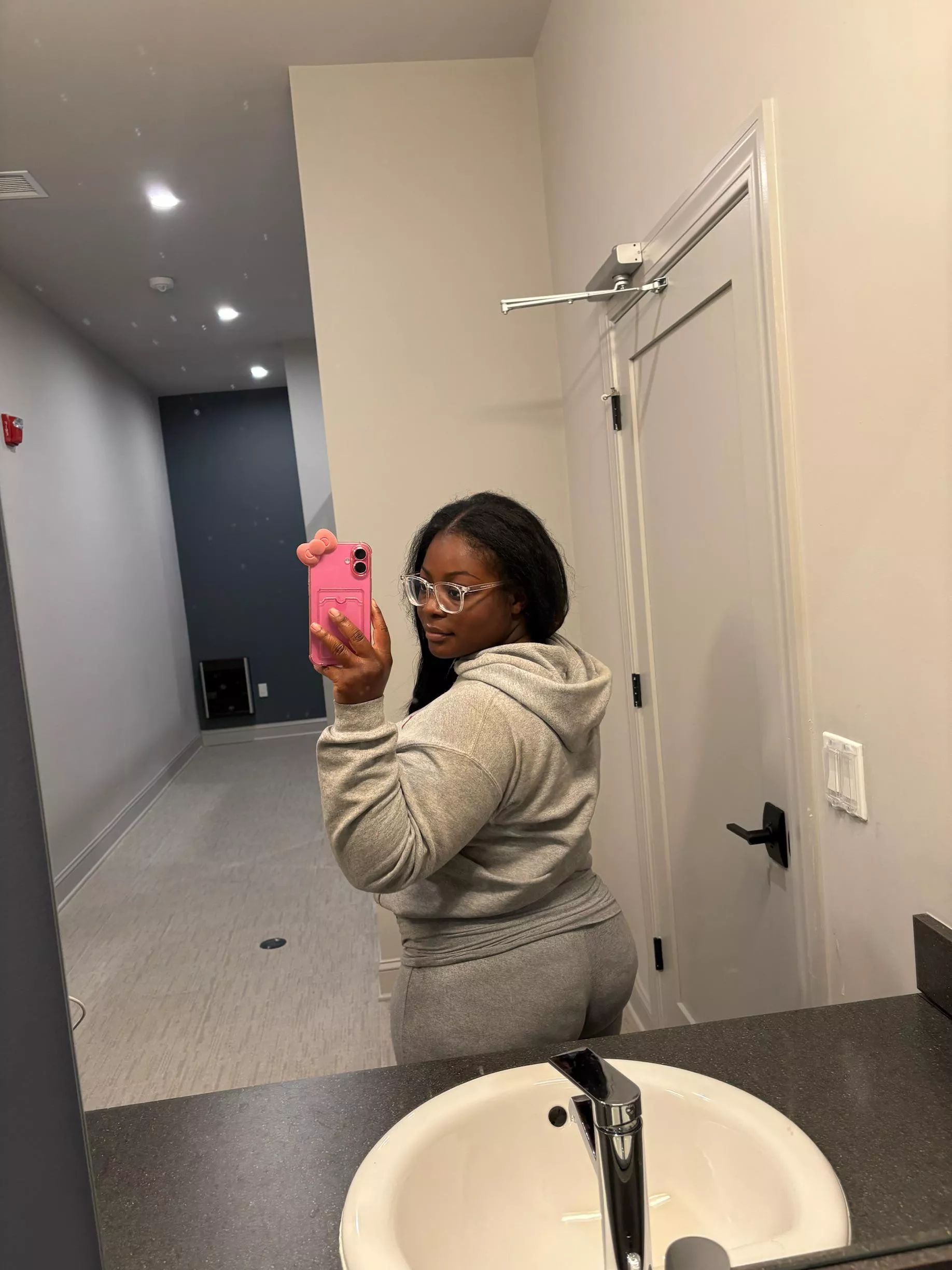 i’m wearing heels lol