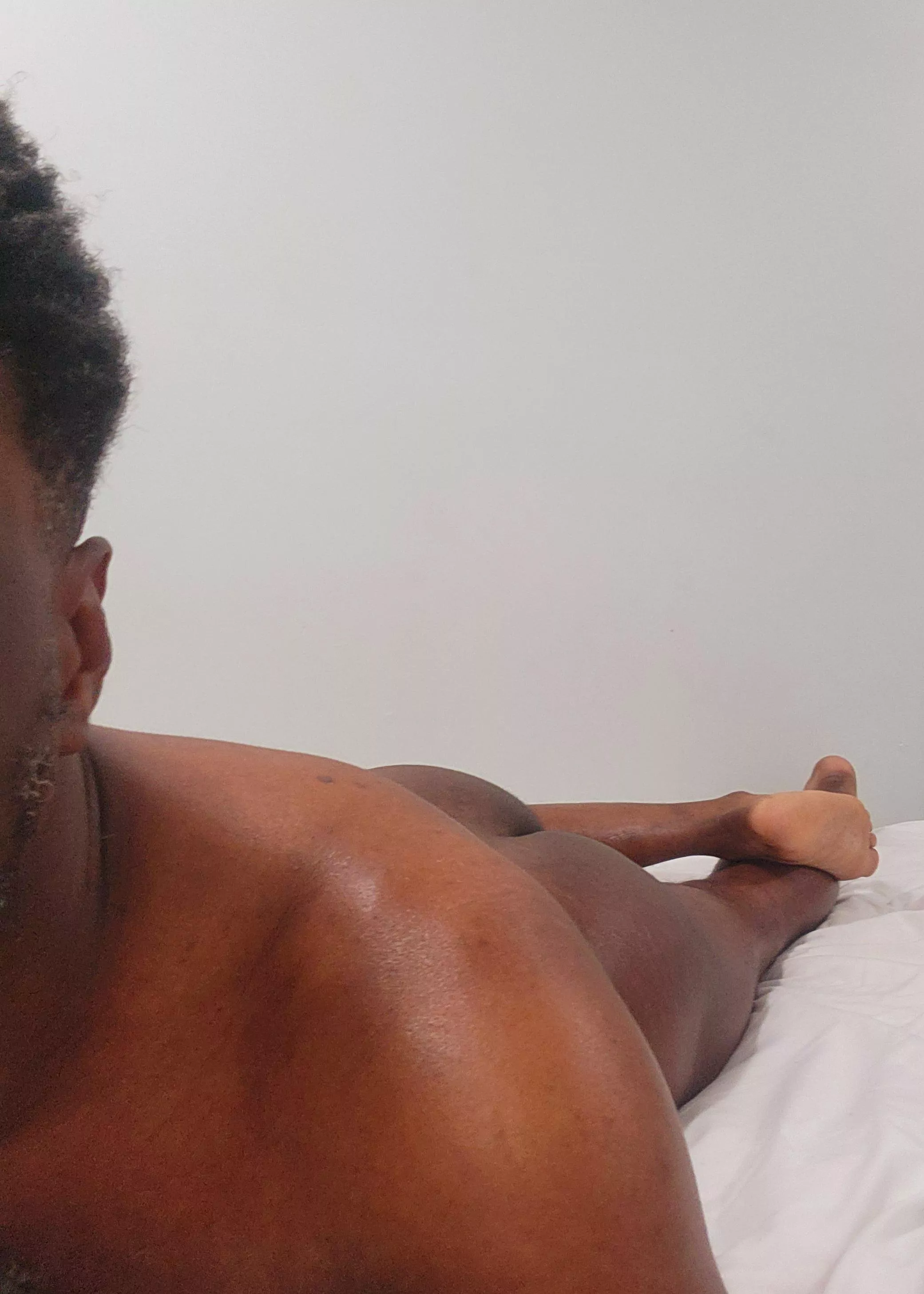 Tag, you're the big spoon 