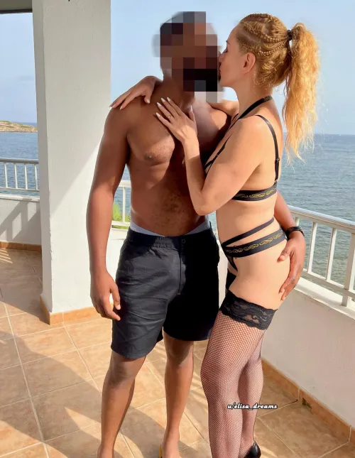 A true QOS also vacations with her lover
