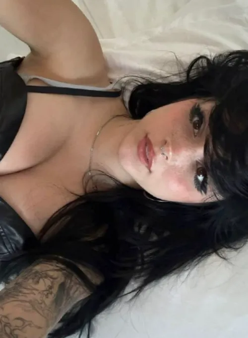 am I gf material? F18